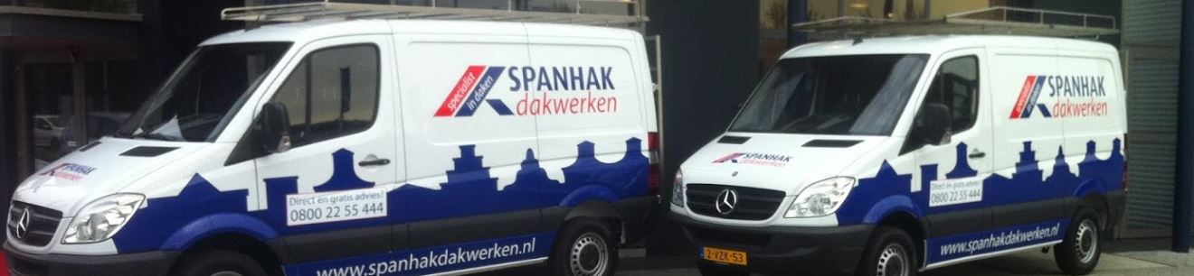 Bussen van dakdekker Spanhak Dakwerken
